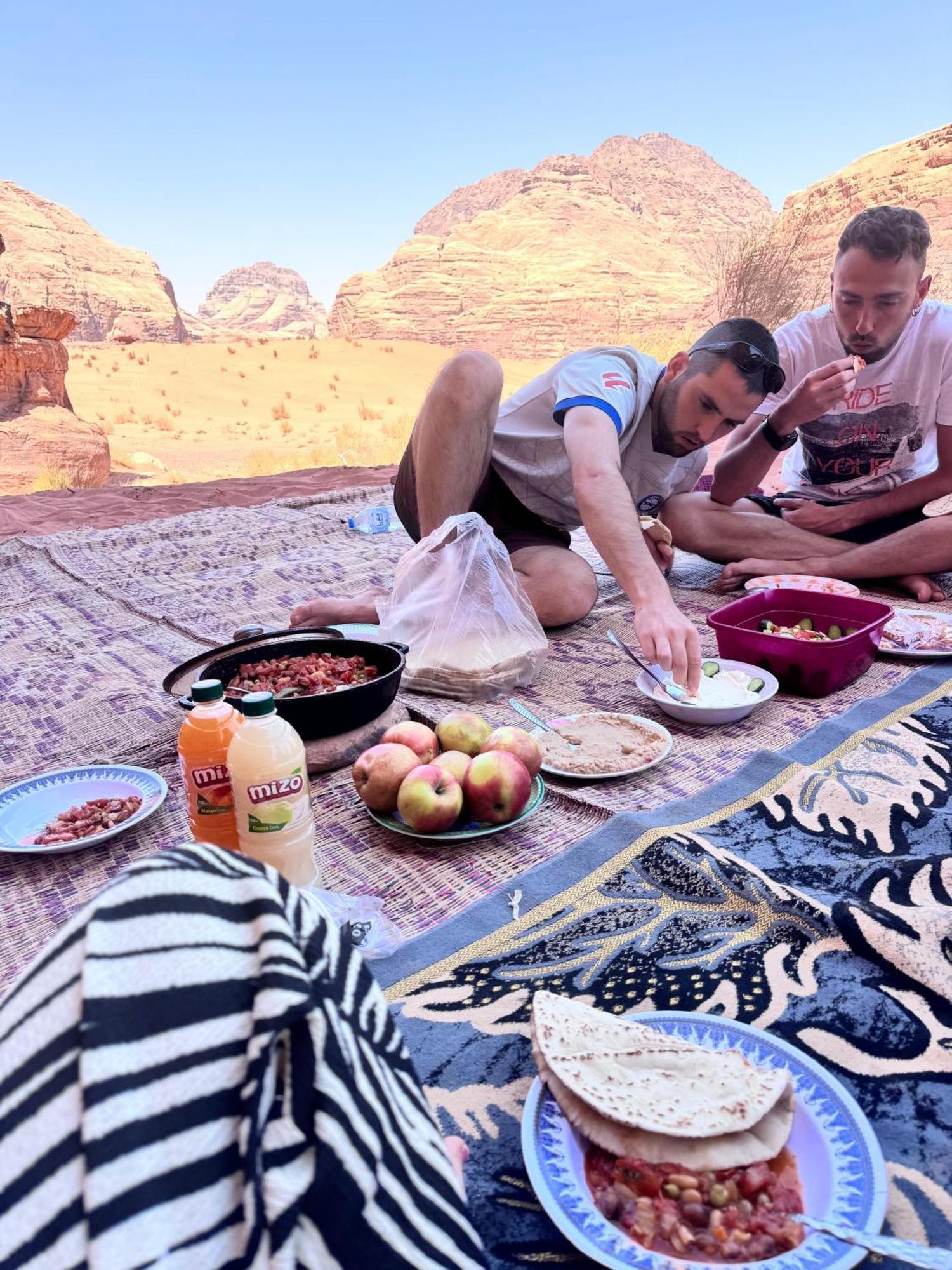 Wadi Rum Magic Nature Camp 外观 照片